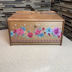 Pioneer Woman Breezy Blossom Floral Acacia Bread Box Countertop Storage 15x9x9